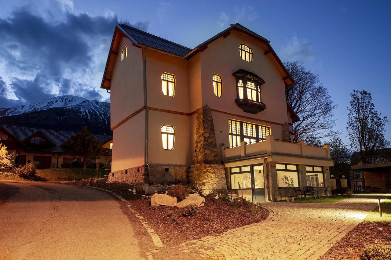 Vila Lavina Vysoké Tatry エクステリア 写真