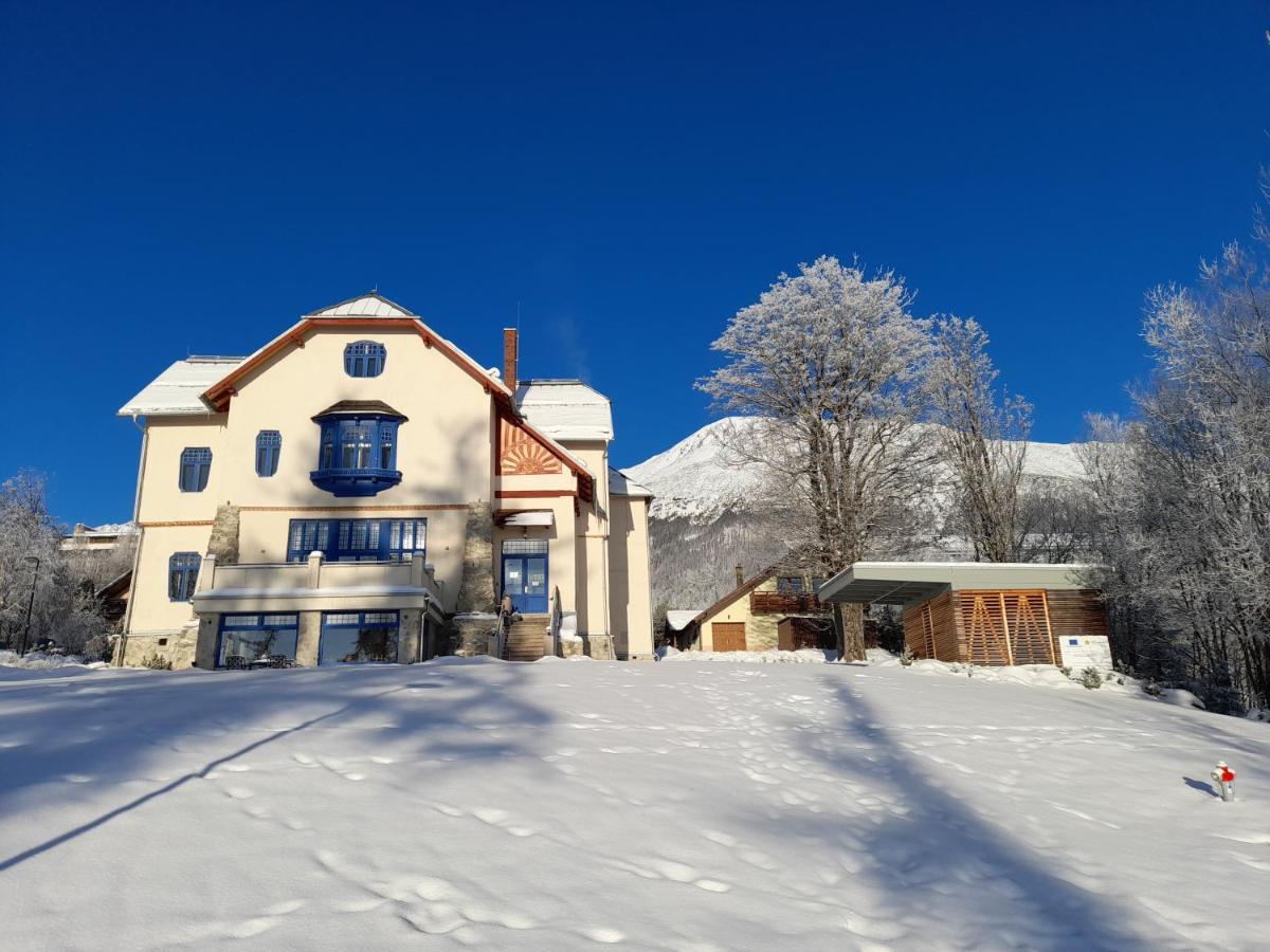 Vila Lavina Vysoké Tatry エクステリア 写真